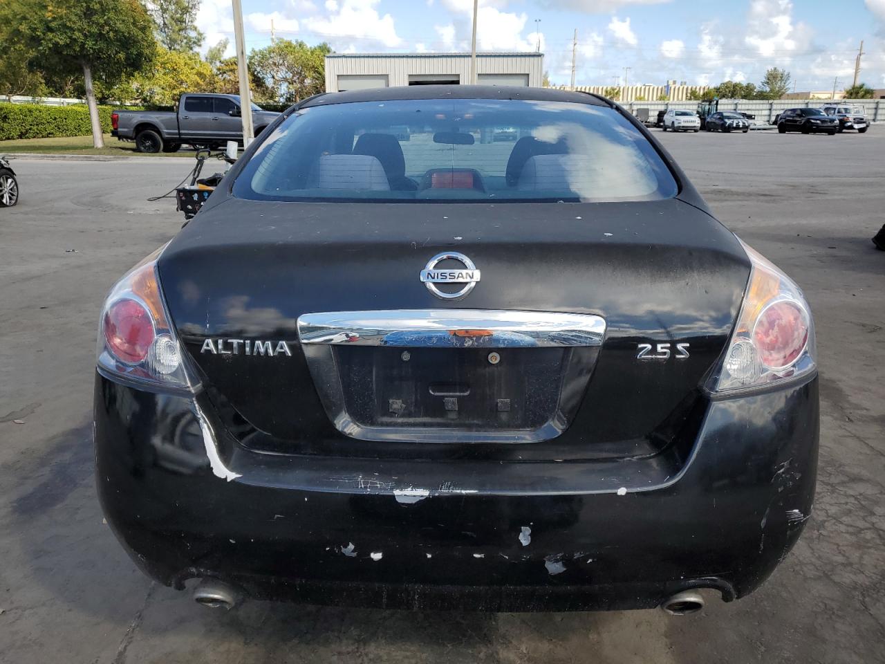 2012 Nissan Altima - Image 6