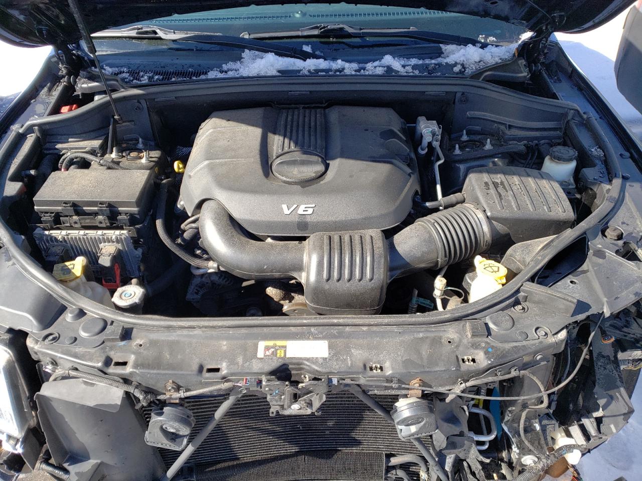 2015 Jeep Grand Cherokee - Image 12
