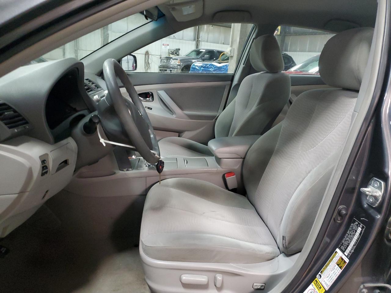 2010 Toyota Camry - Image 7