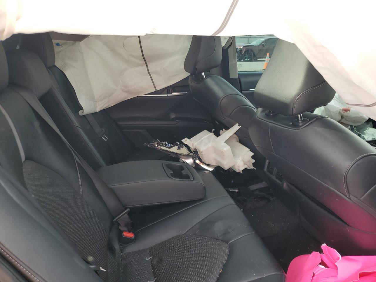 2020 Toyota Camry - Image 10