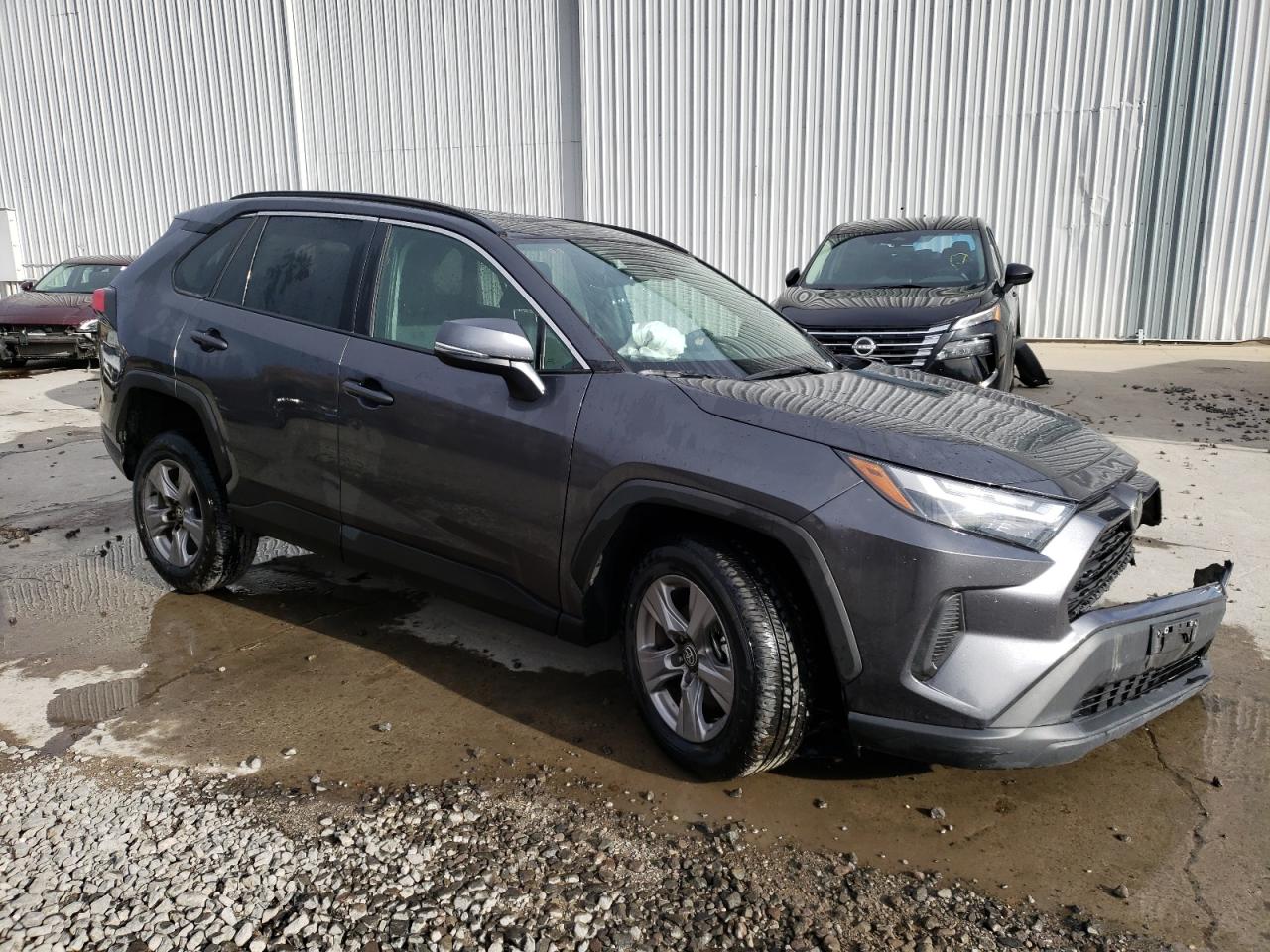 2024 Toyota RAV 4 - Image 4