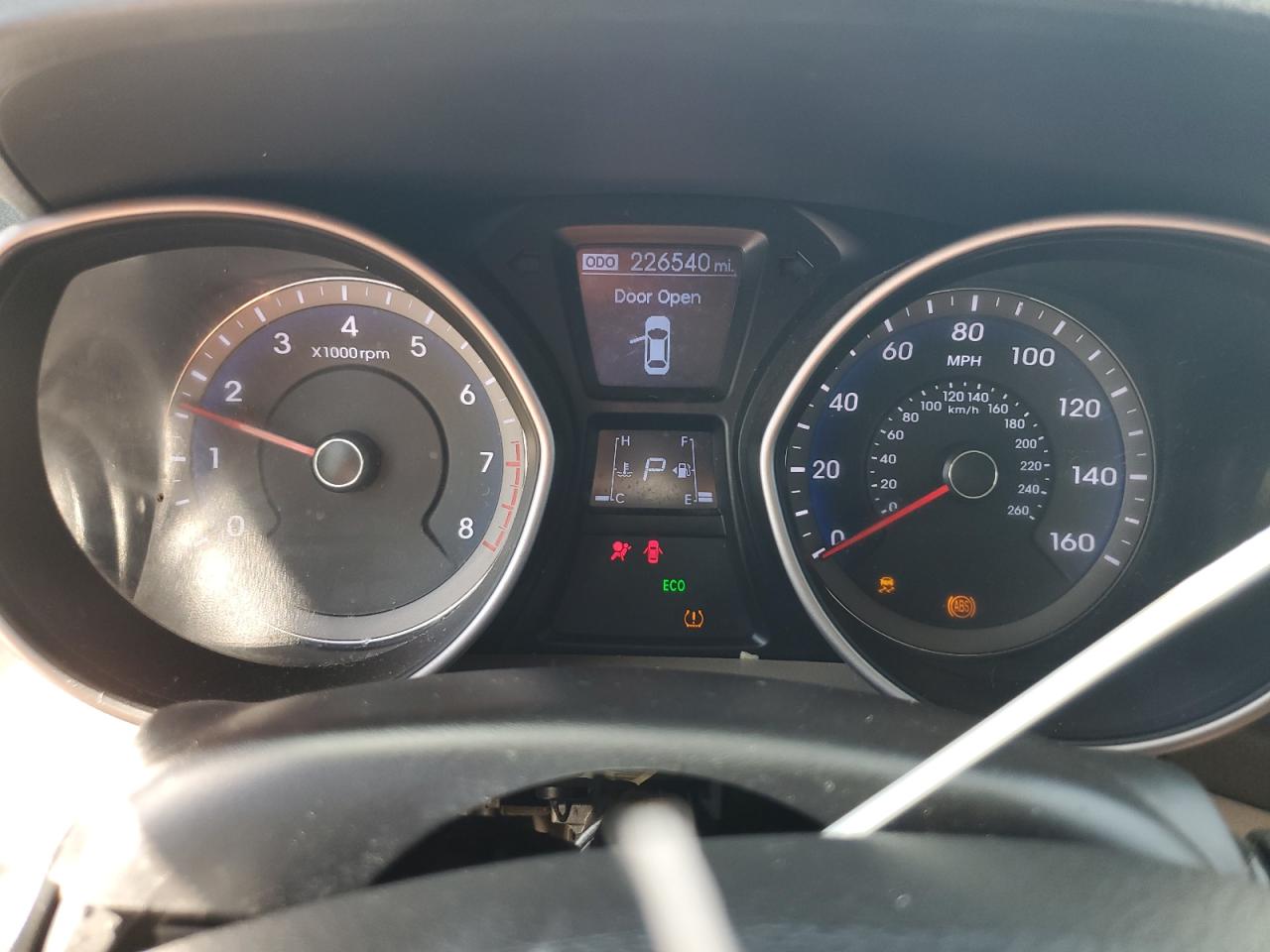 2013 Hyundai Elantra - Image 9
