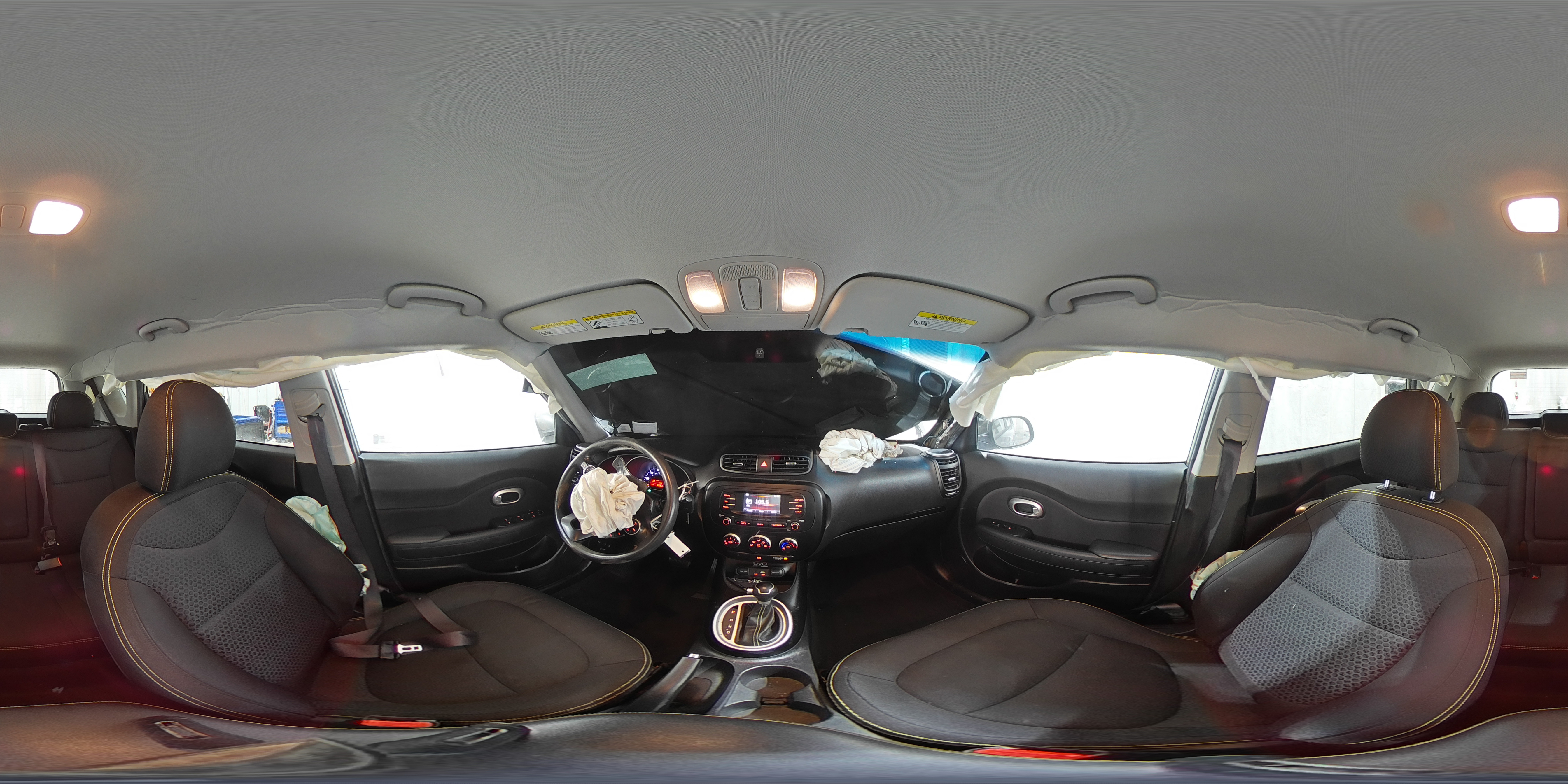 2015 Kia Soul - Image 14