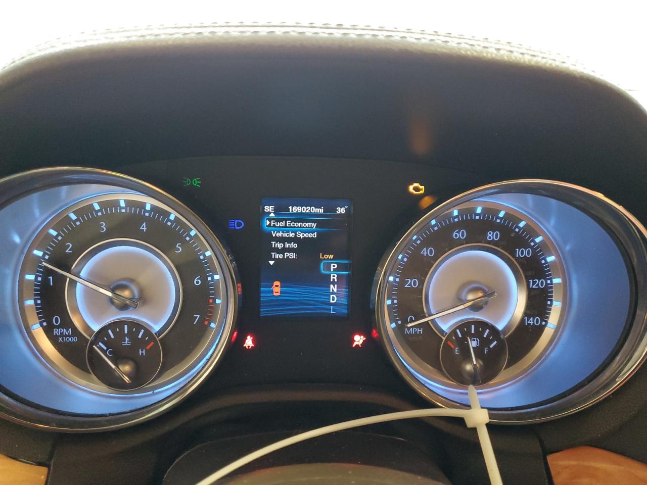 2012 Chrysler 300 - Image 9