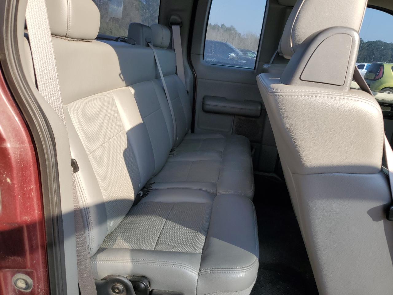 2006 Ford F-150 - Image 10