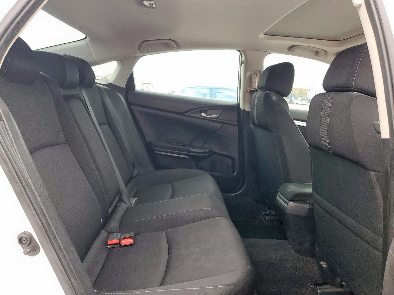2017 Honda Civic - Image 10