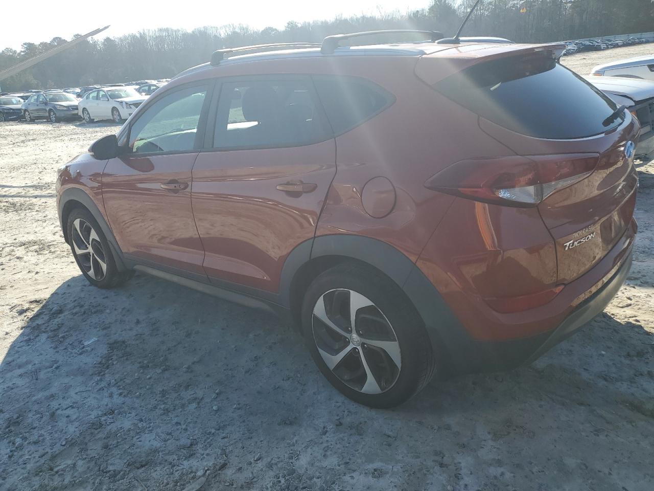 2016 Hyundai Tucson - Image 2