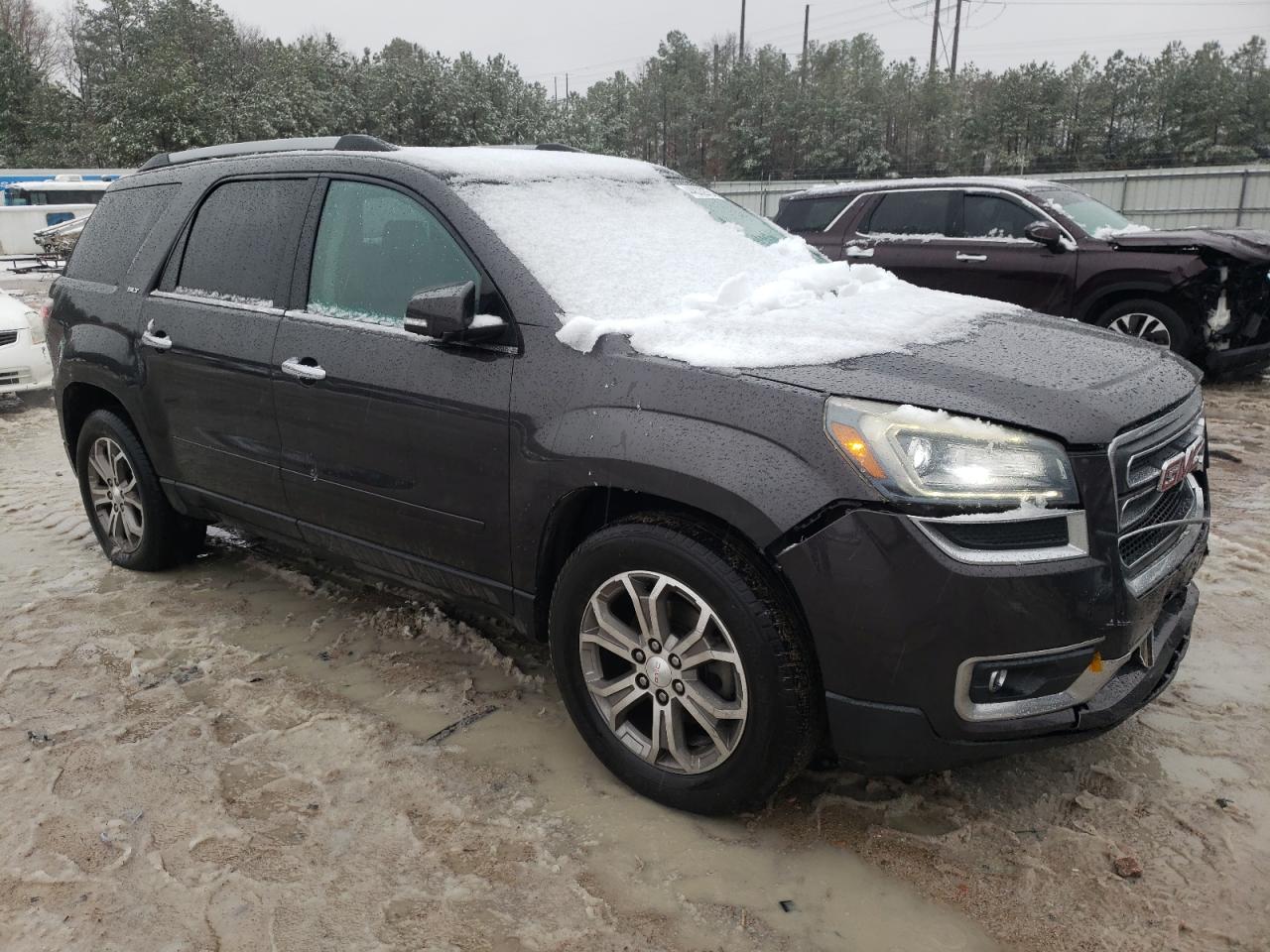 2015 GMC Acadia - Image 4