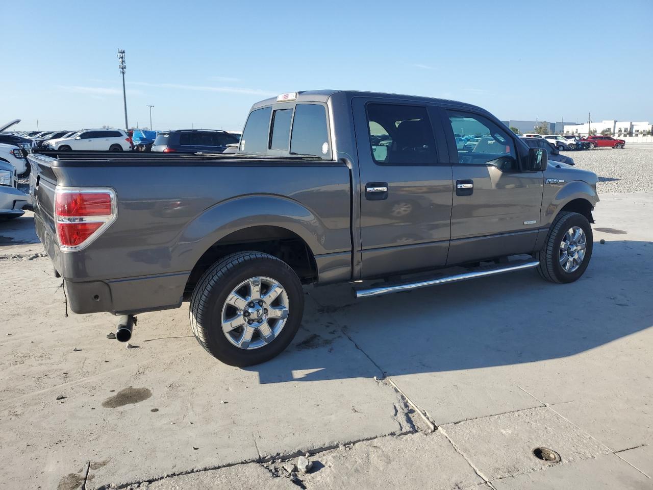 2014 Ford F-150 - Image 3