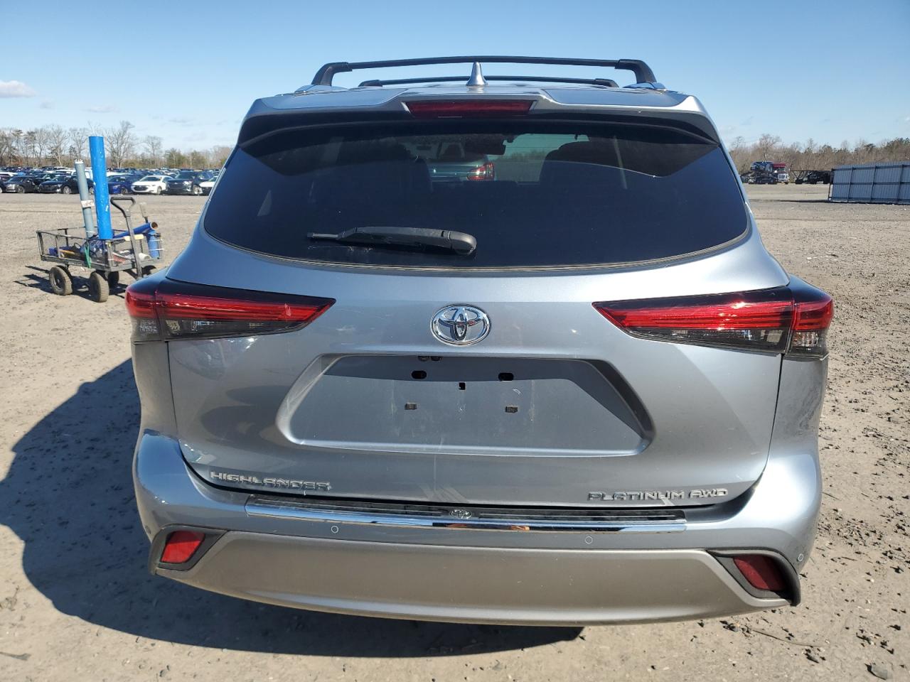 2021 Toyota Highlander - Image 6