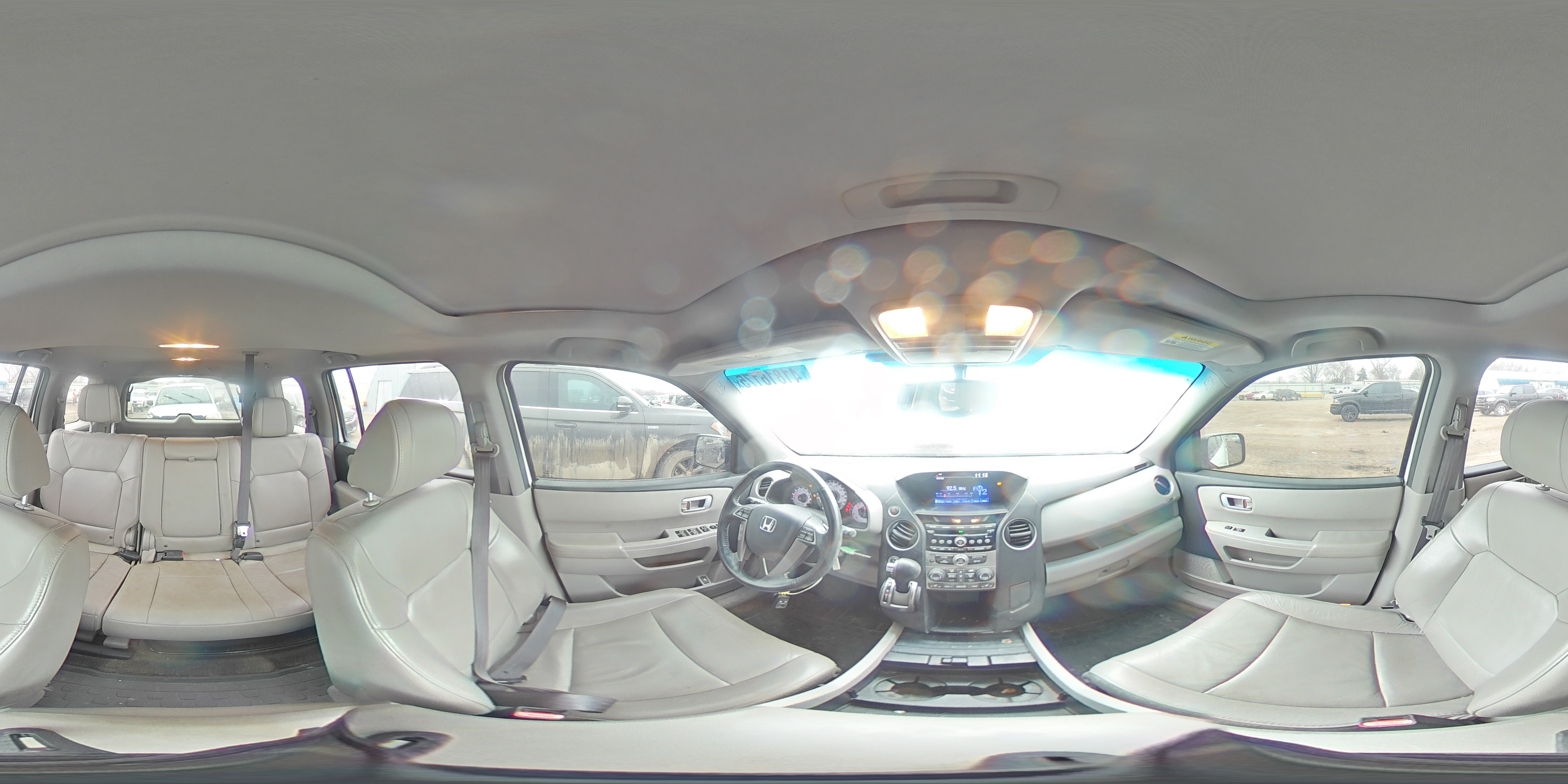 2014 Honda Pilot - Image 13