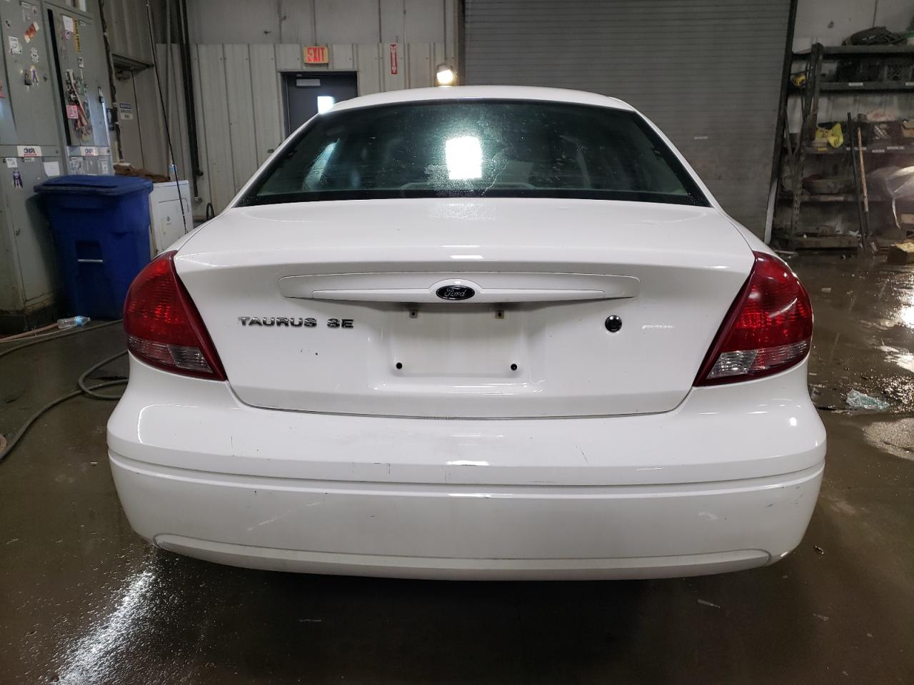 2006 Ford Taurus - Image 6
