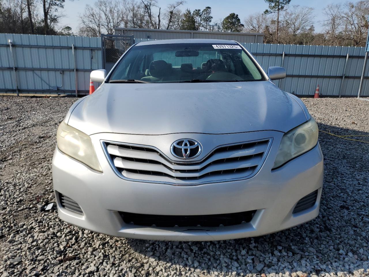 2011 Toyota Camry - Image 5