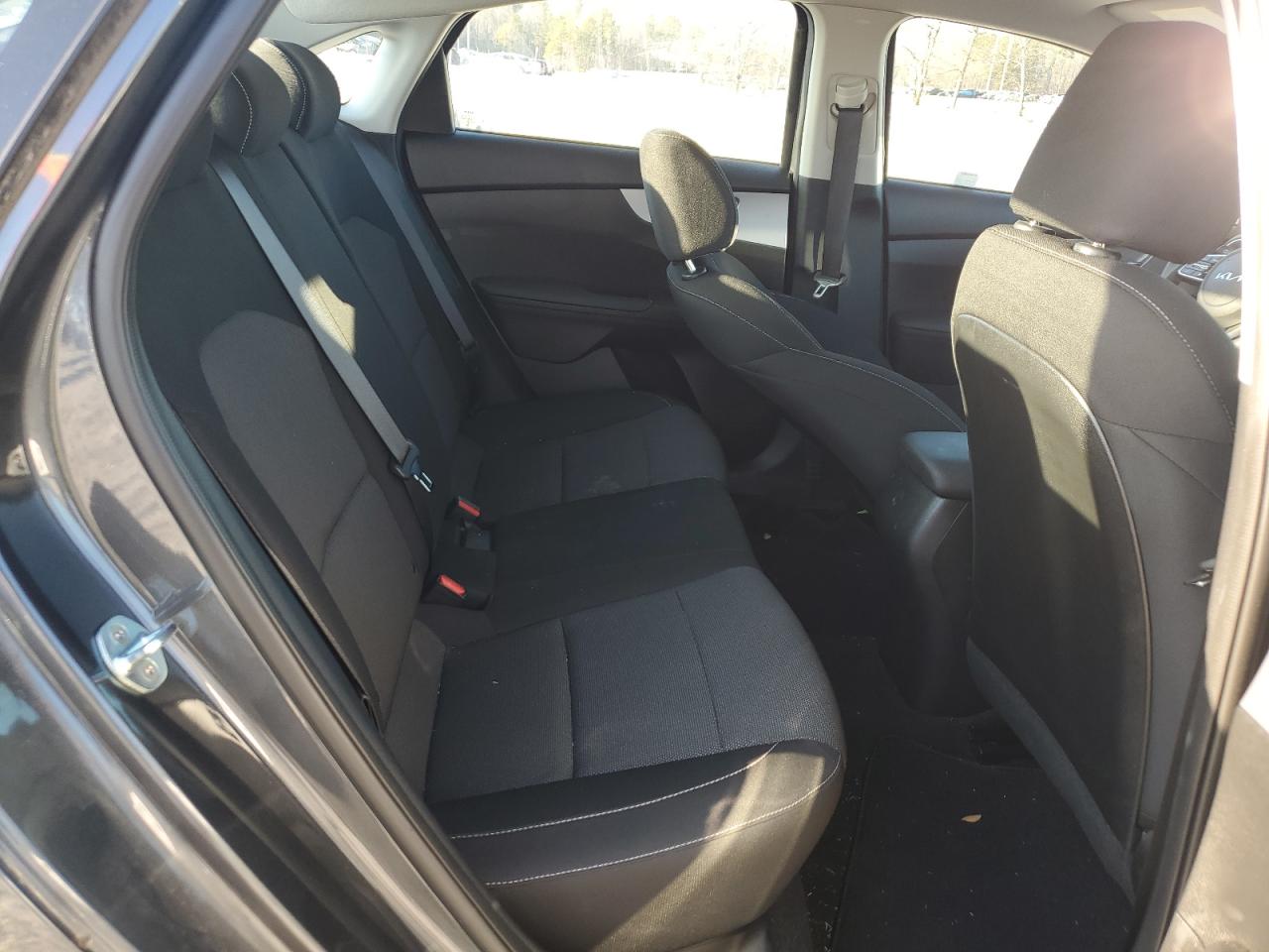 2023 Kia Forte - Image 10