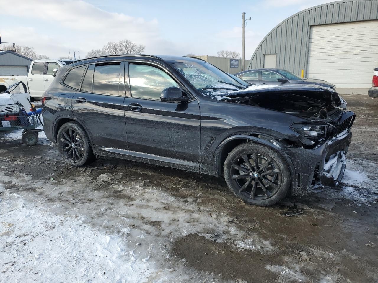 2023 BMW X3 - Image 4