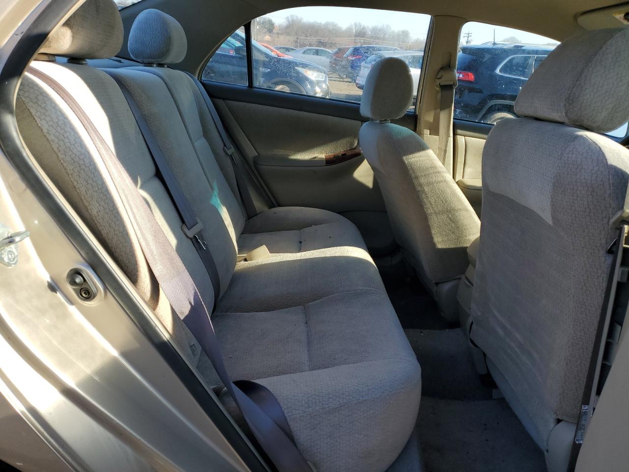 2004 Toyota Corolla - Image 10