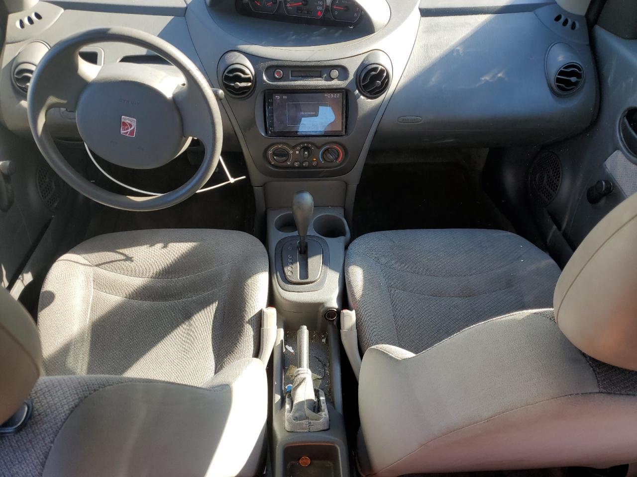 2004 Saturn ION - Image 8