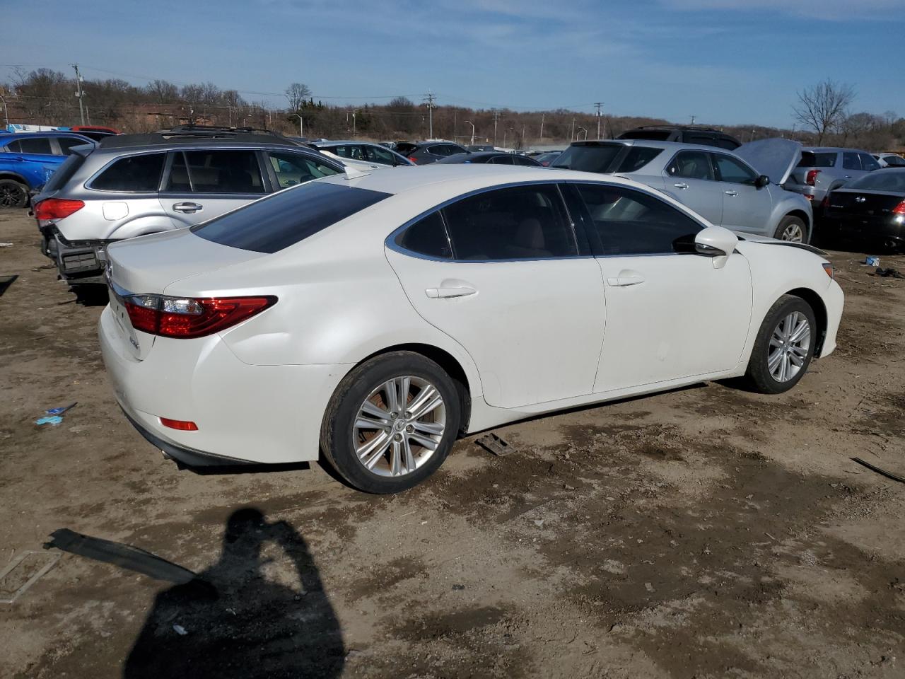 2014 Lexus ES - Image 3