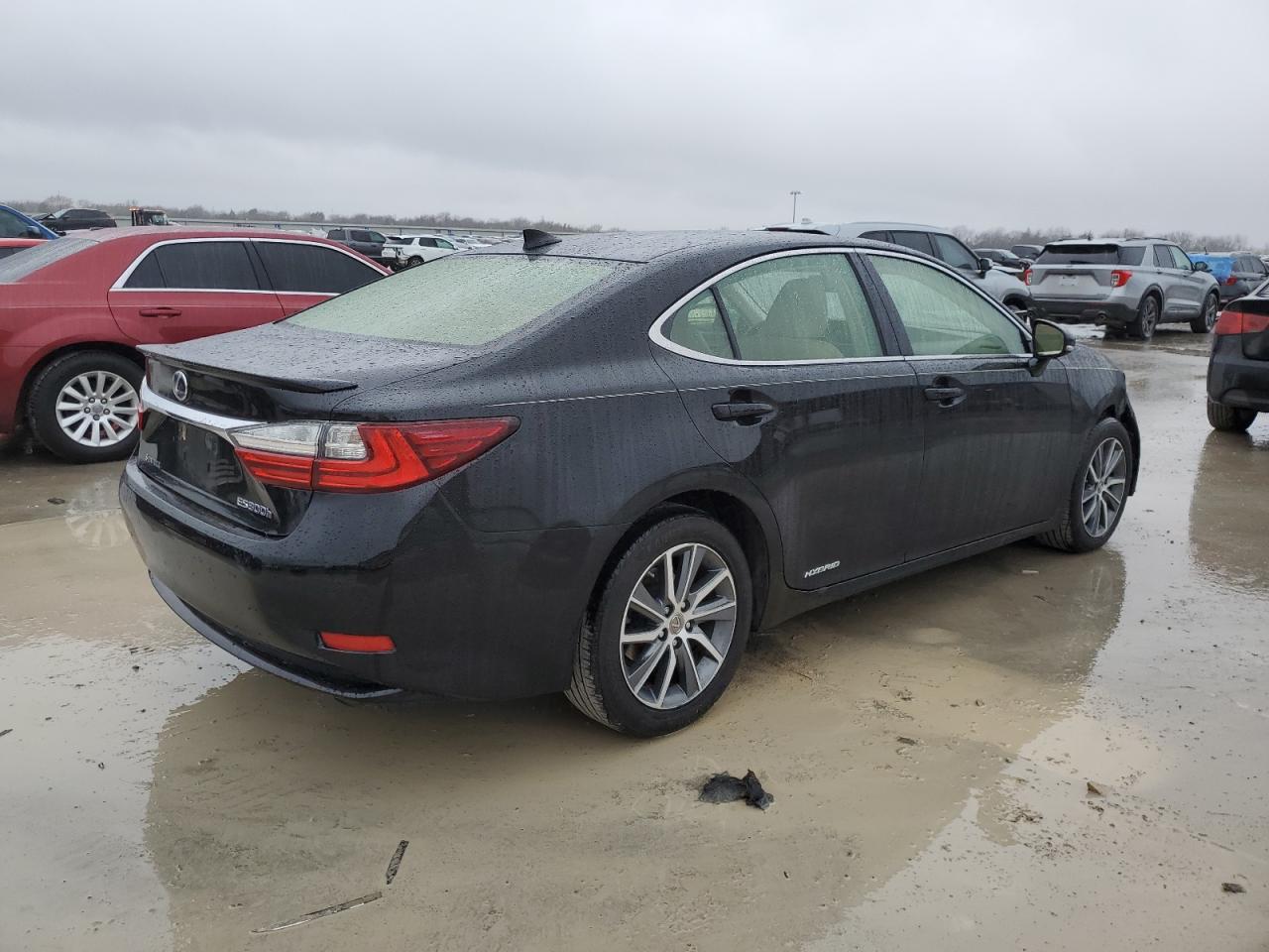 2017 Lexus ES - Image 3