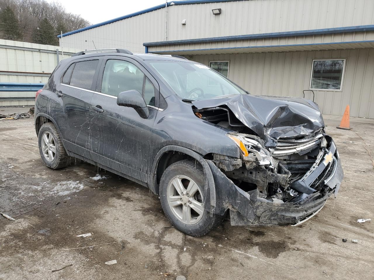 2016 Chevrolet Trax - Image 4