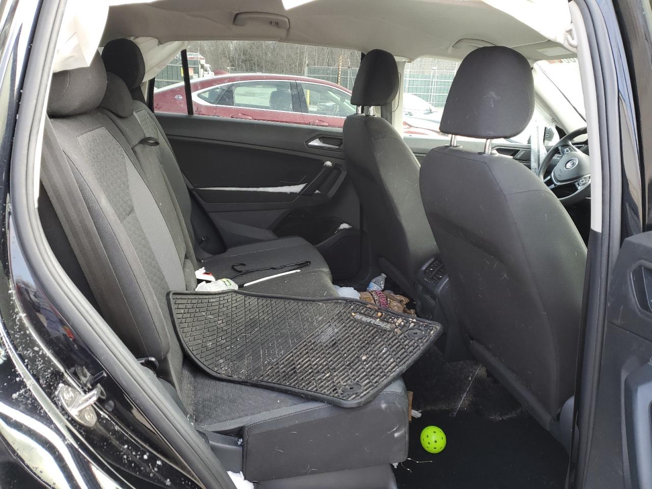 2019 Volkswagen Tiguan - Image 10