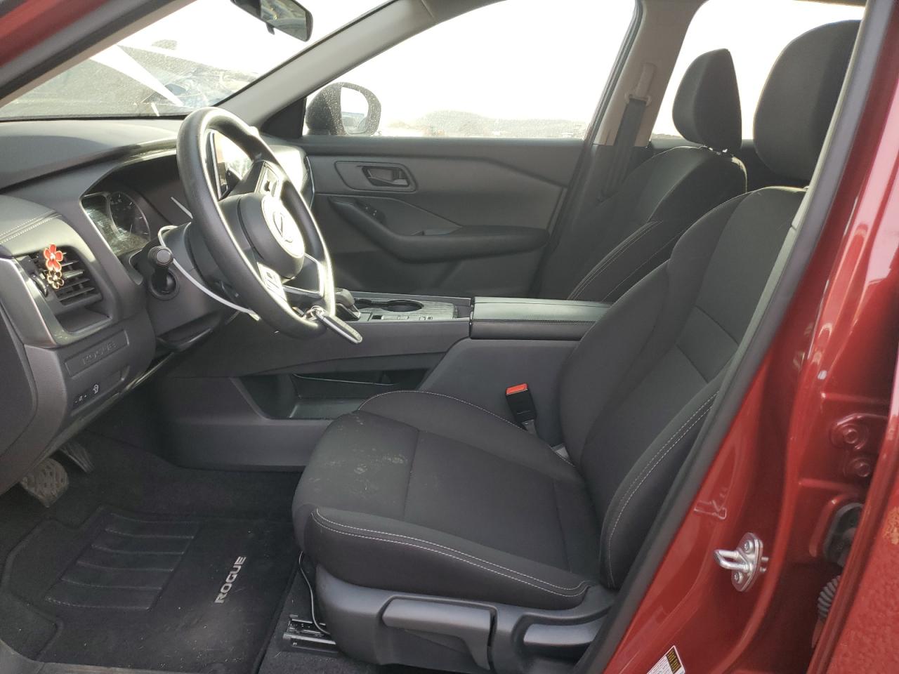 2024 Nissan Rogue - Image 7