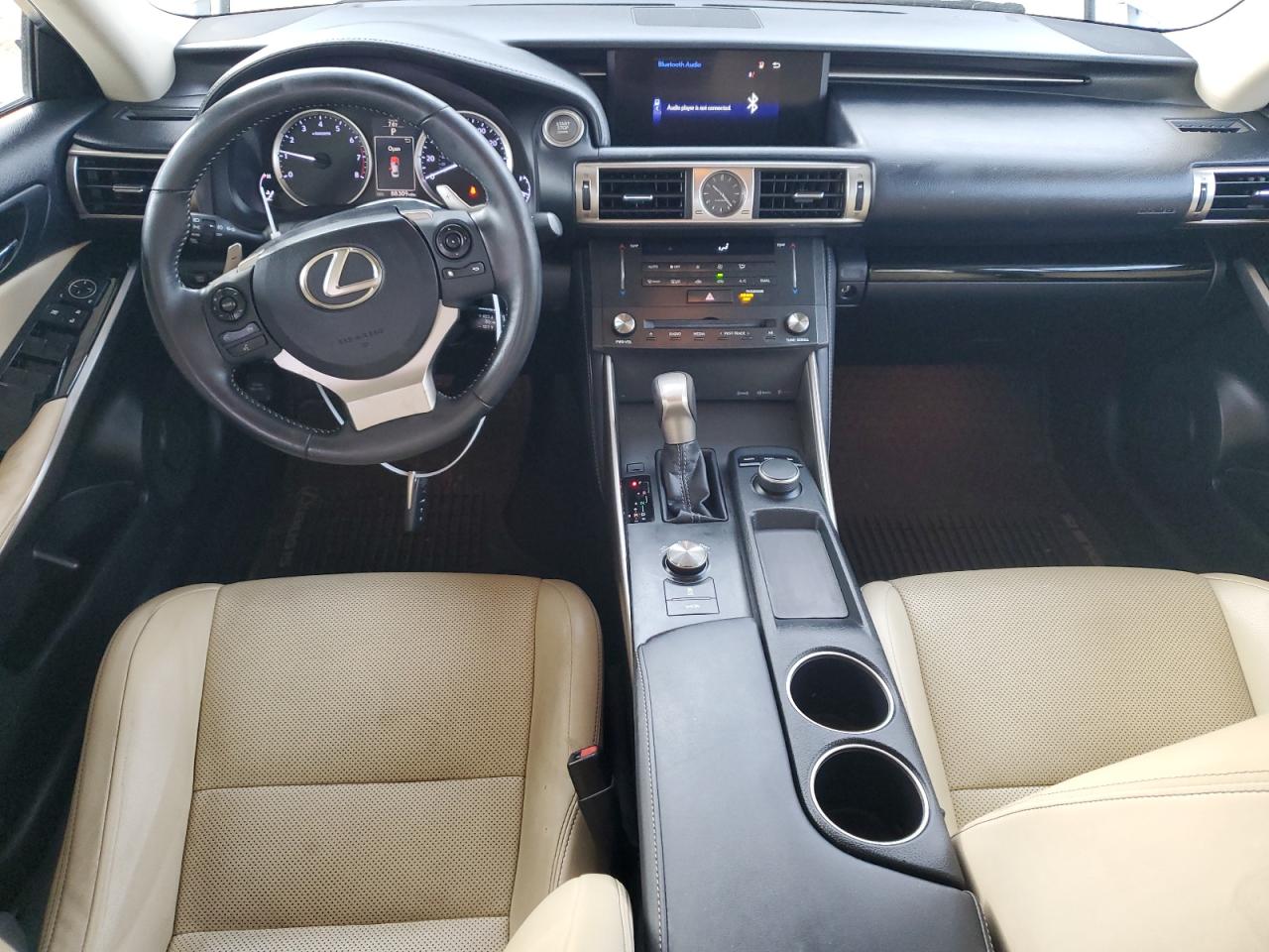 2015 Lexus IS - Image 8