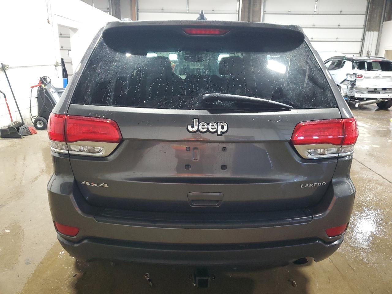 2014 Jeep Grand Cherokee - Image 6