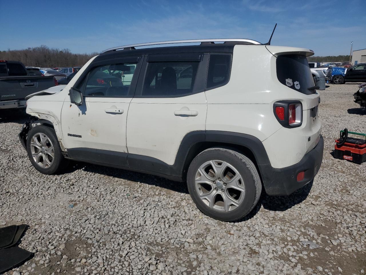 2018 Jeep Renegade - Image 2