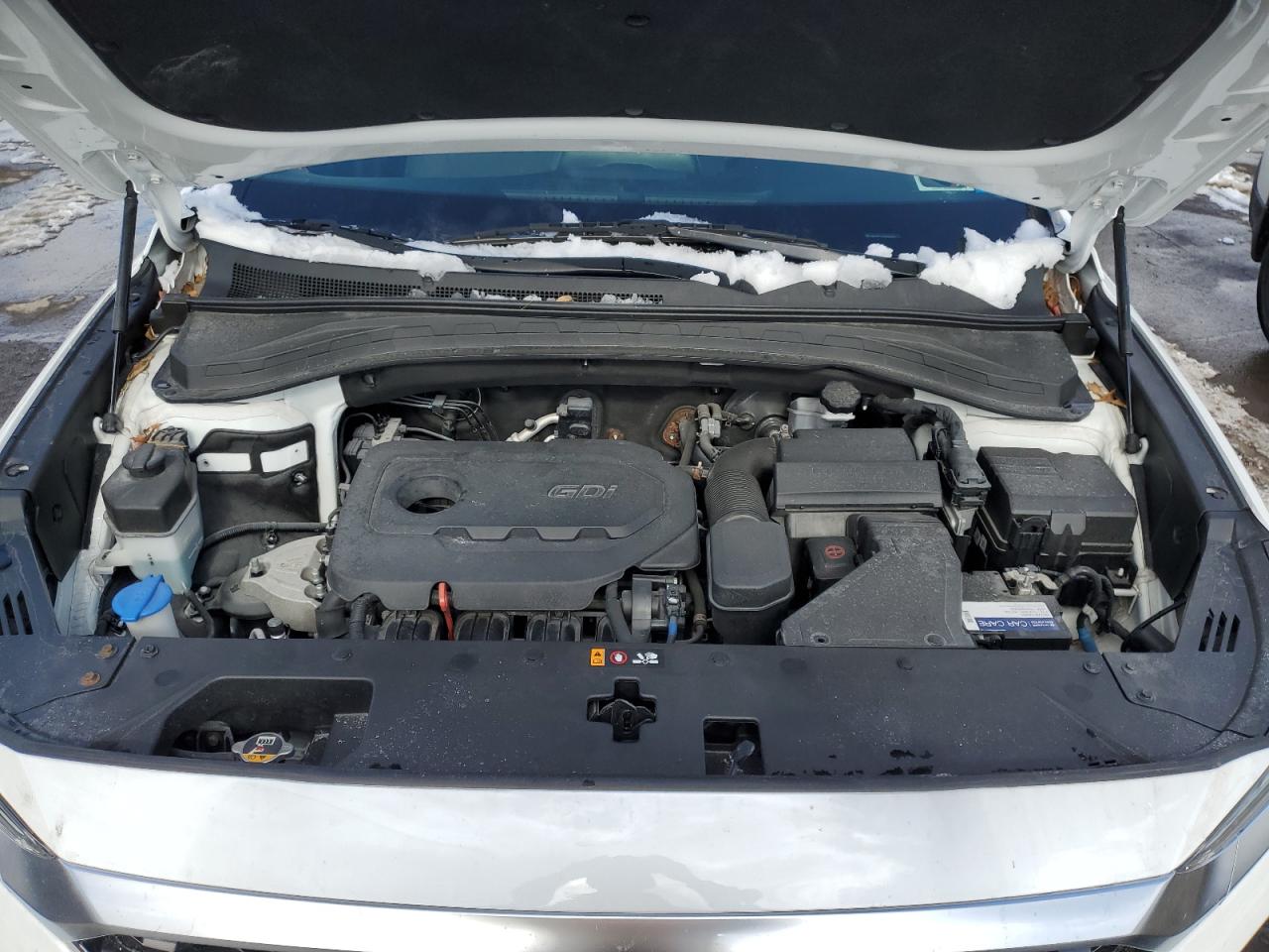 2019 Hyundai Santa Fe - Image 12