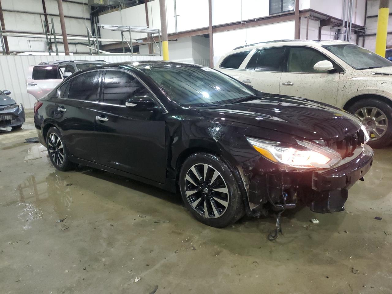 2018 Nissan Altima - Image 4