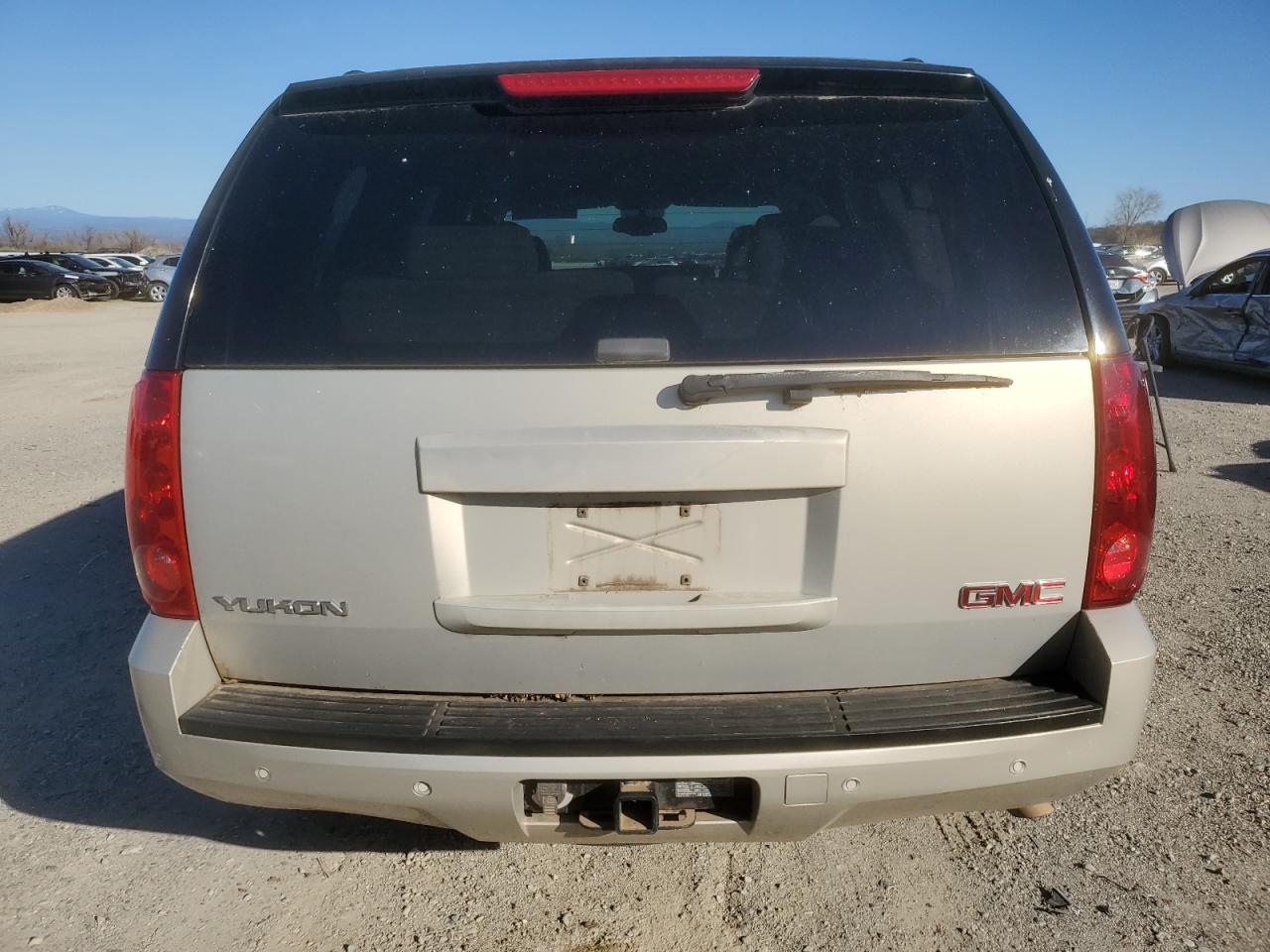 2007 GMC Yukon - Image 6