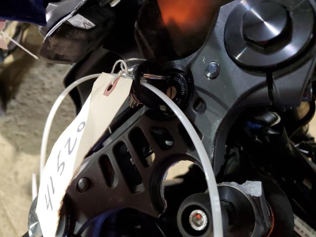  YAMAHA YZF600 2021 Синій