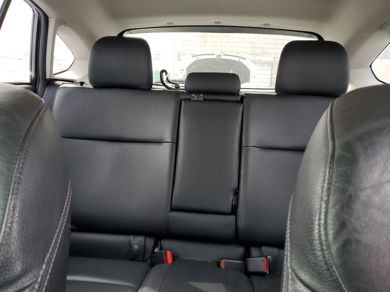 2015 Subaru XV - Image 10