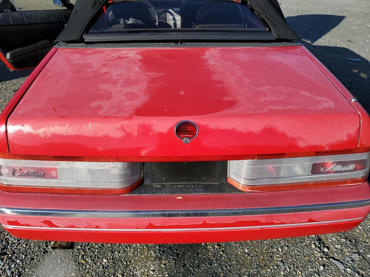 1991 Cadillac Allante VIN: 1G6VS3384MU125720 Lot: 44458915