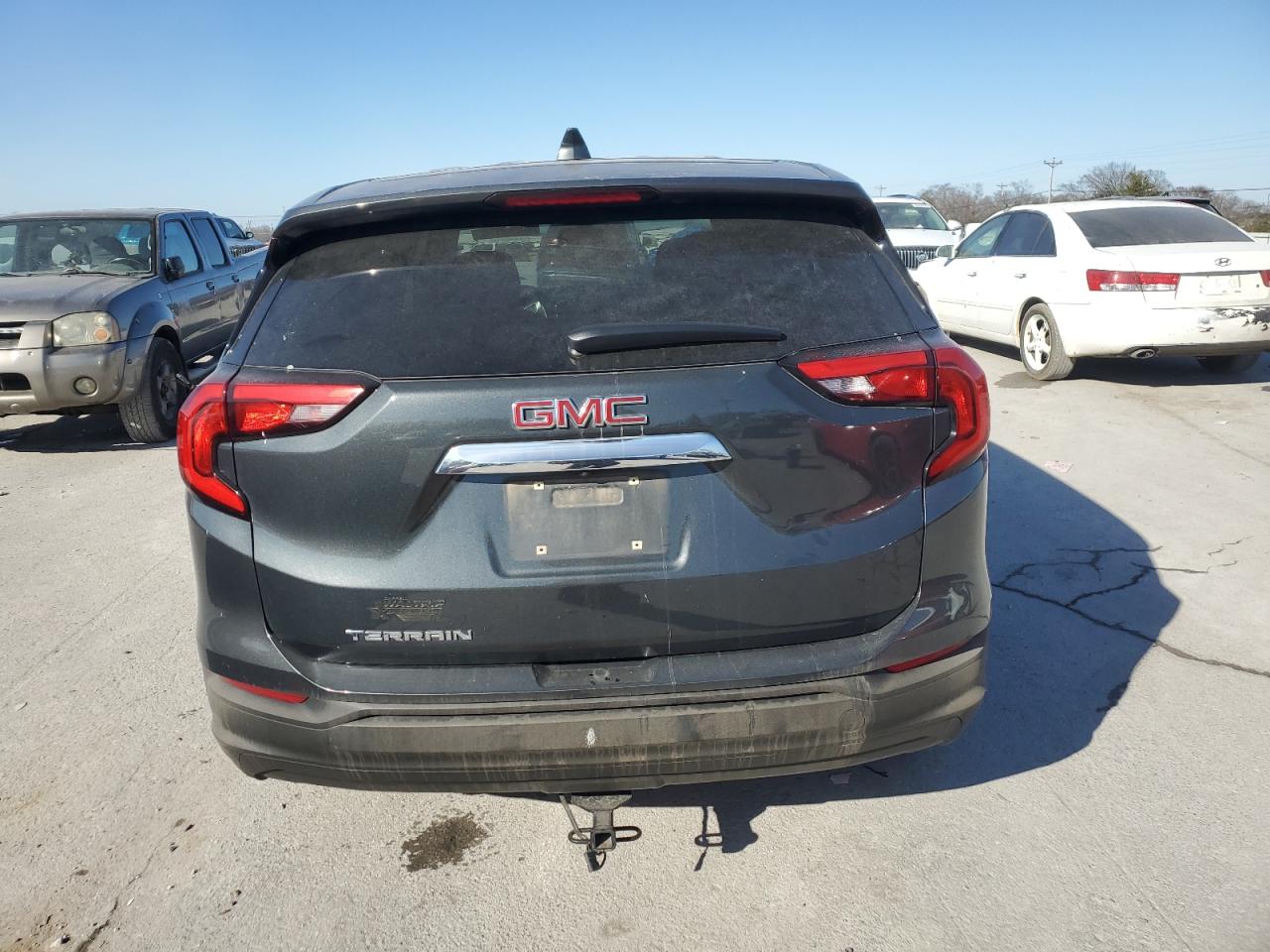 2018 GMC Terrain - Image 6