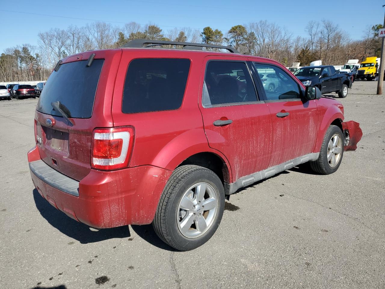 2010 Ford Escape - Image 3