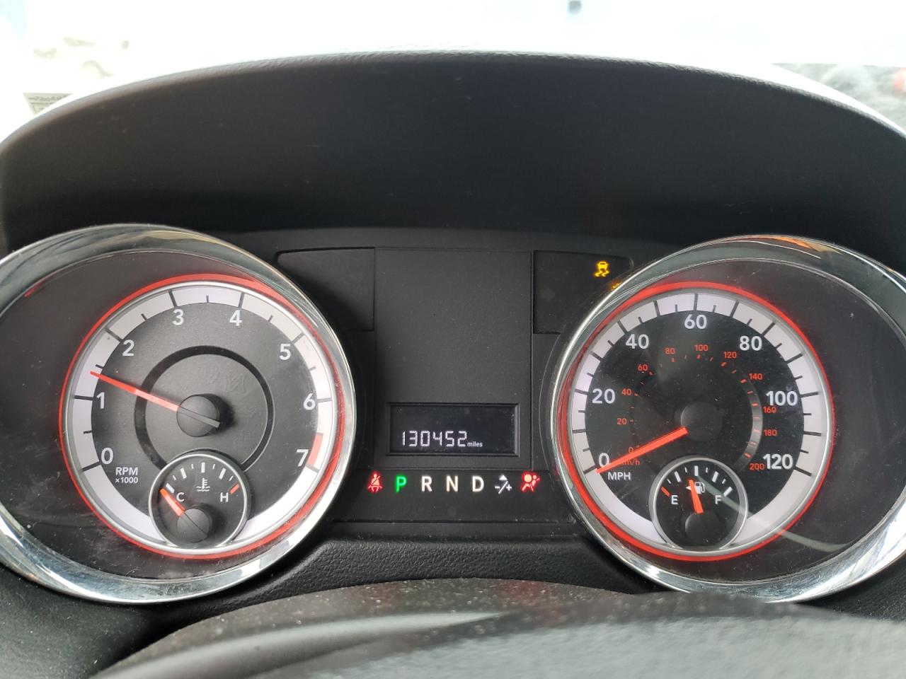 2011 Dodge Caravan - Image 9