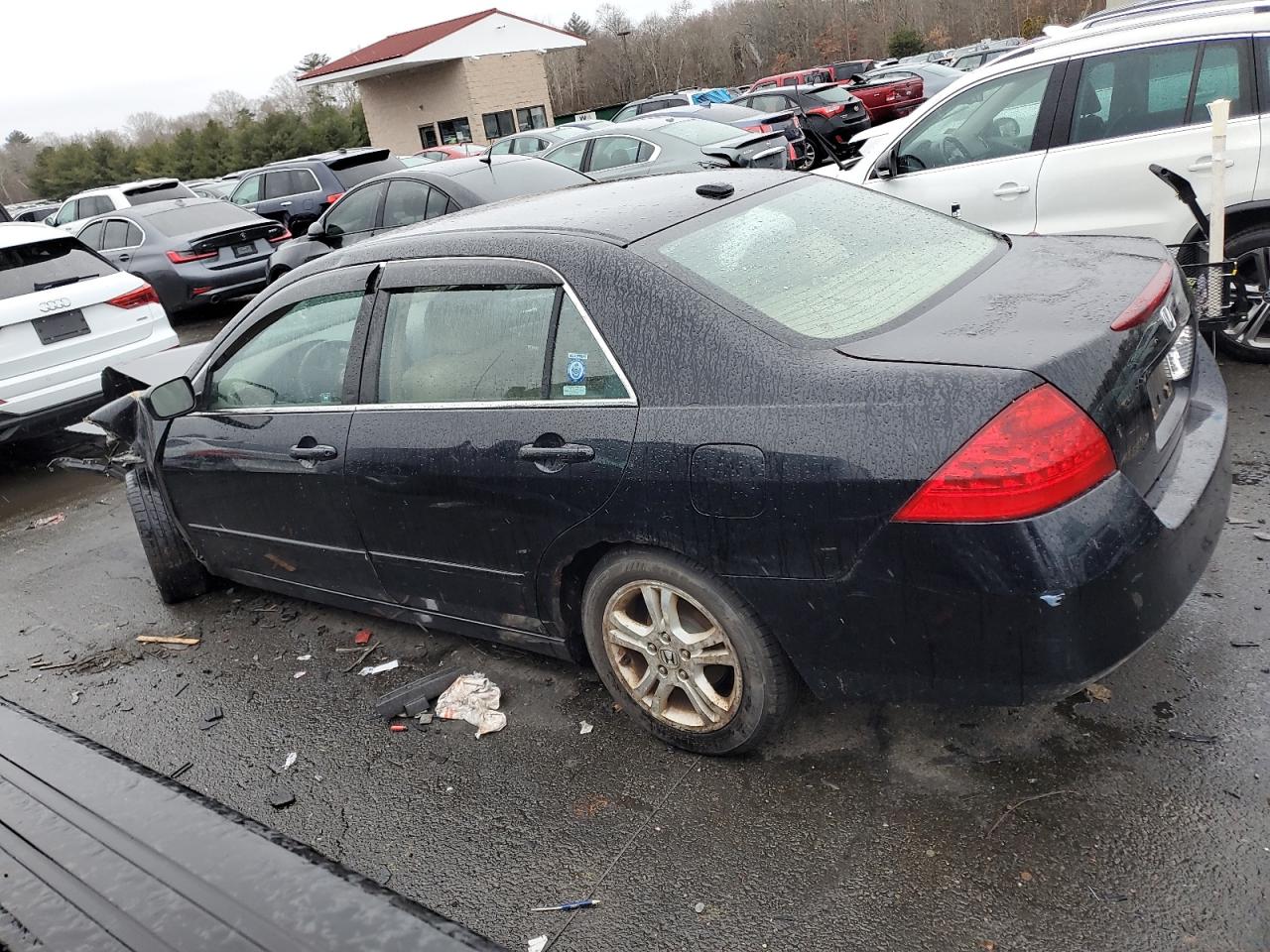 2006 Honda Accord - Image 2