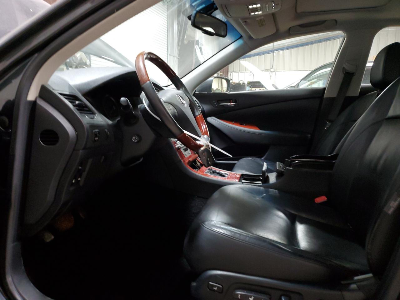 2008 Lexus ES - Image 7