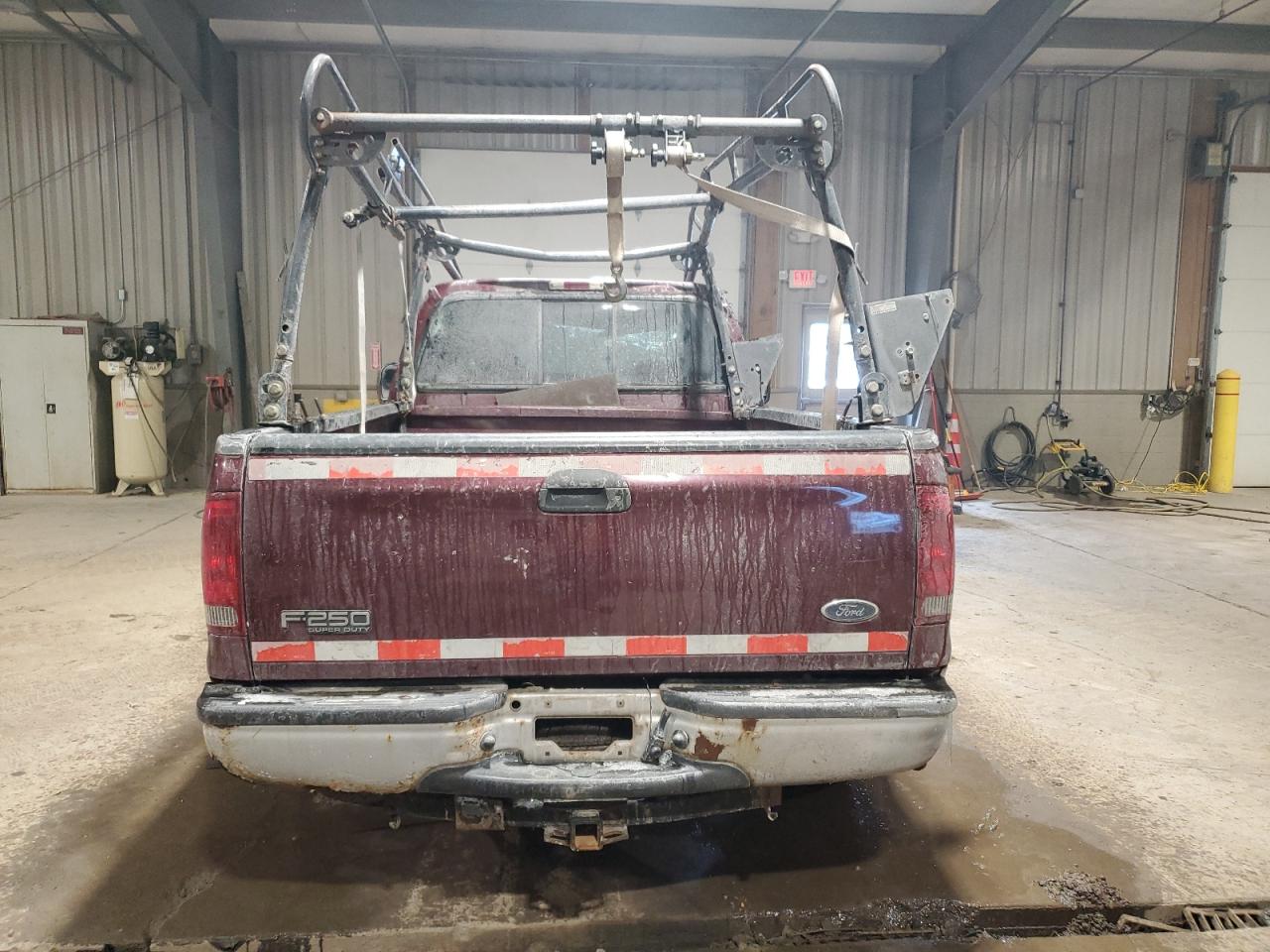 2005 Ford F250 - Image 6