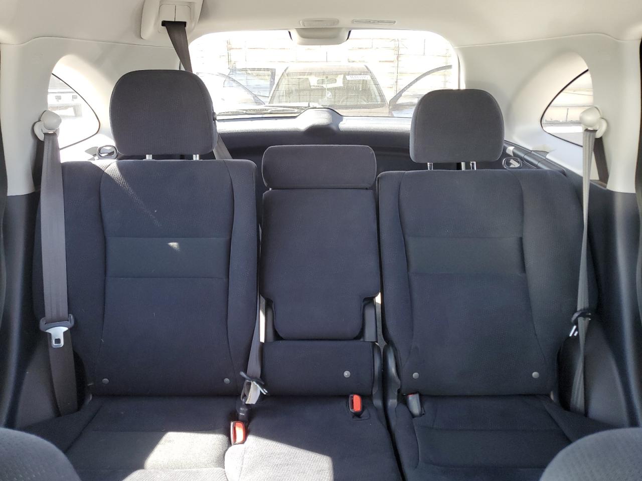 2011 Honda CR-V - Image 10