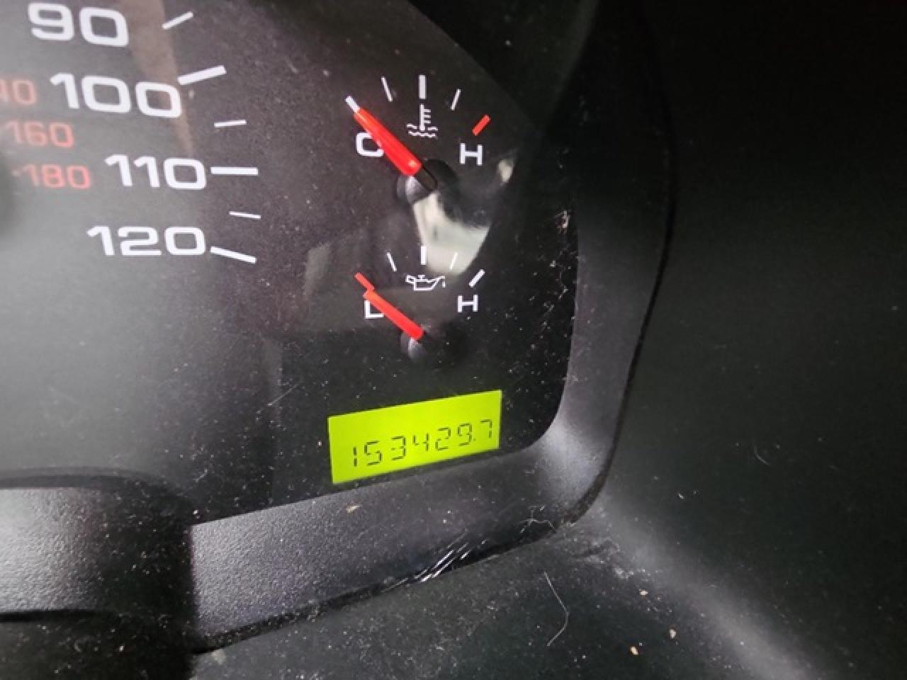 2005 Ford F-150 - Image 8