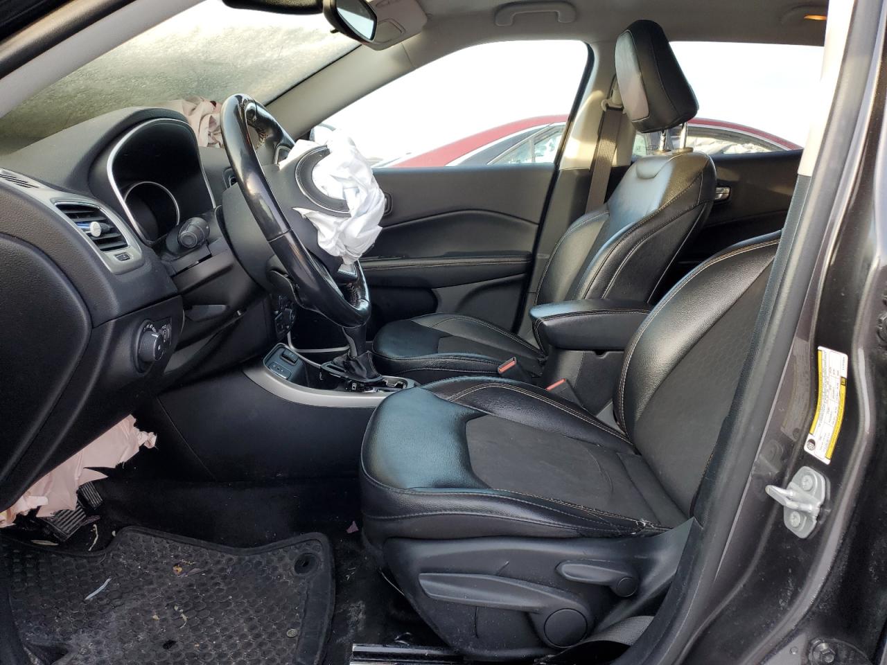 2020 Jeep Compass - Image 7
