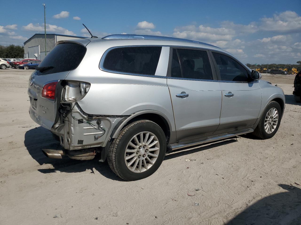 2009 Buick Enclave - Image 3