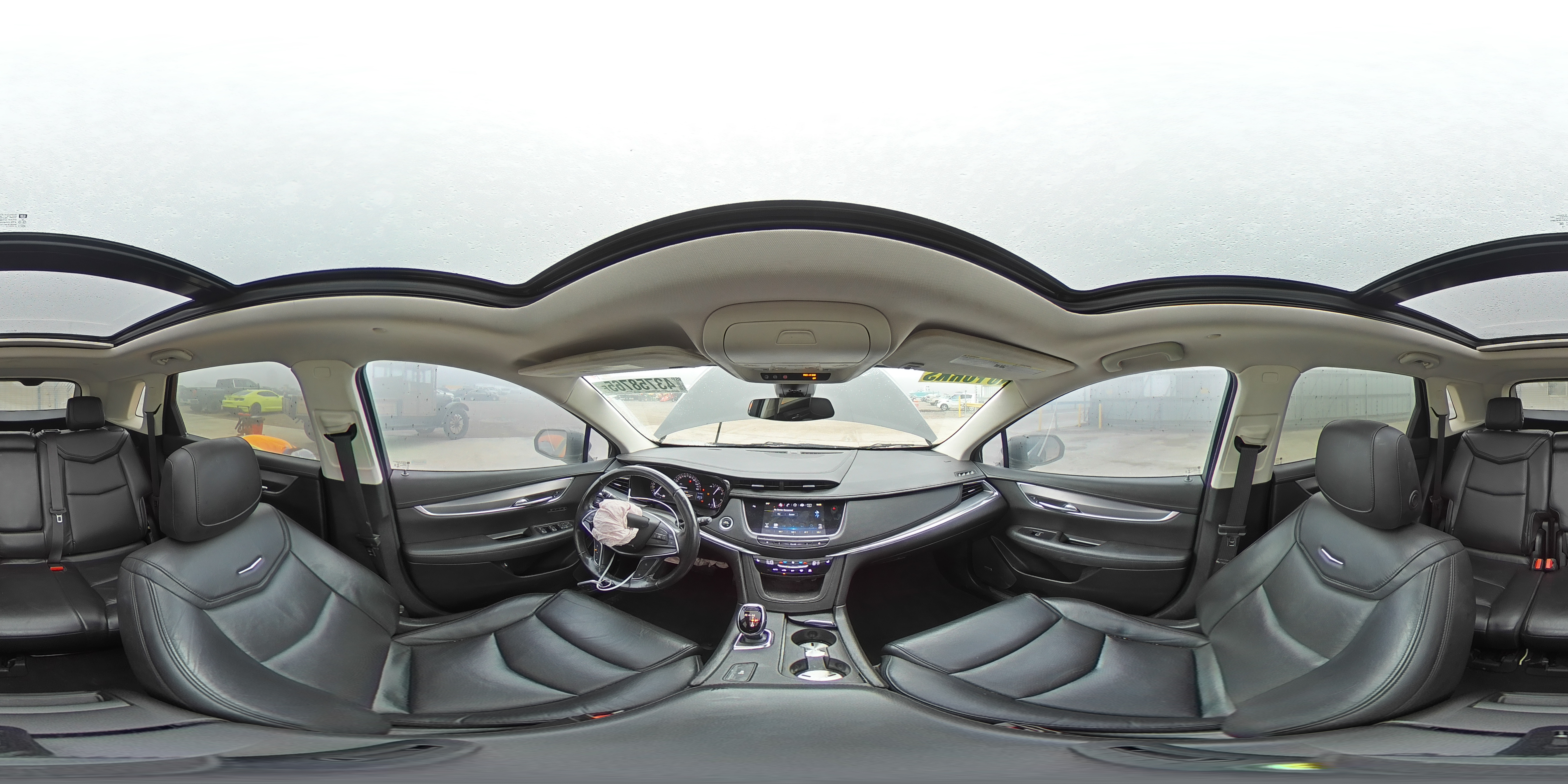 2019 Cadillac XT5 - Image 13