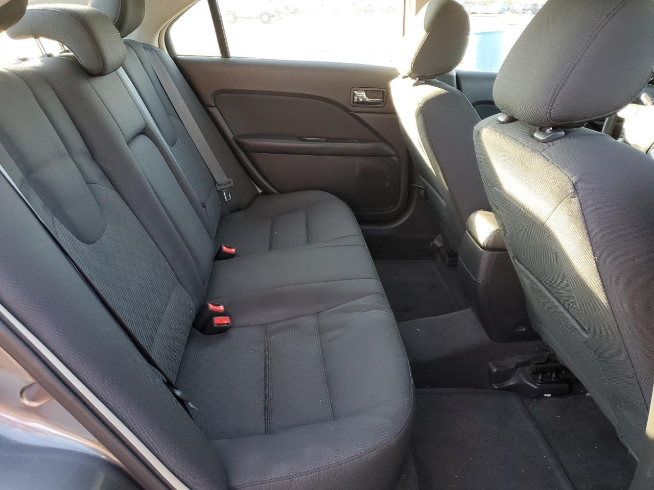 2011 Ford Fusion - Image 10