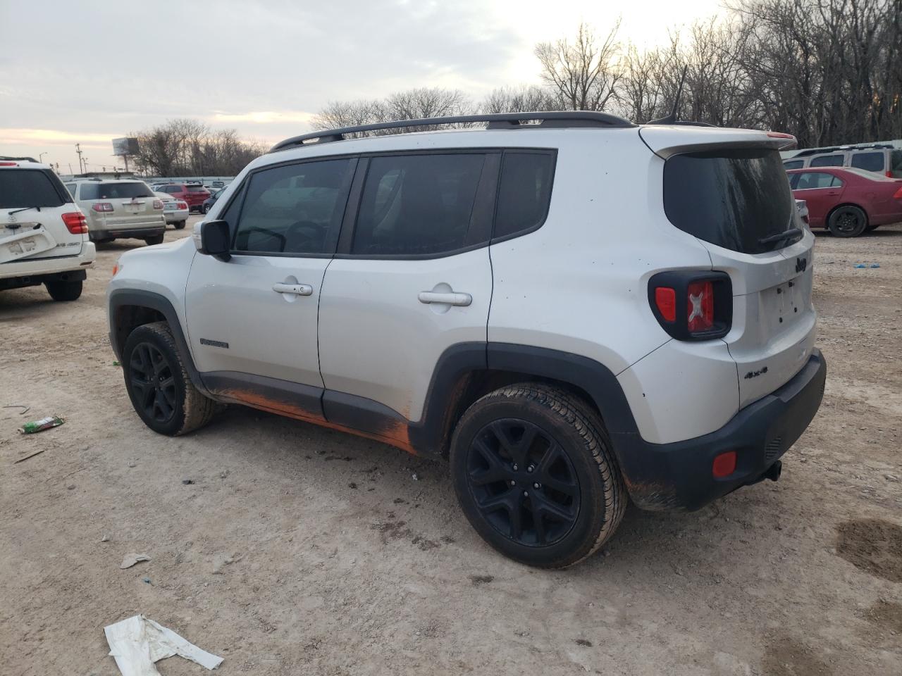 2018 Jeep Renegade - Image 2