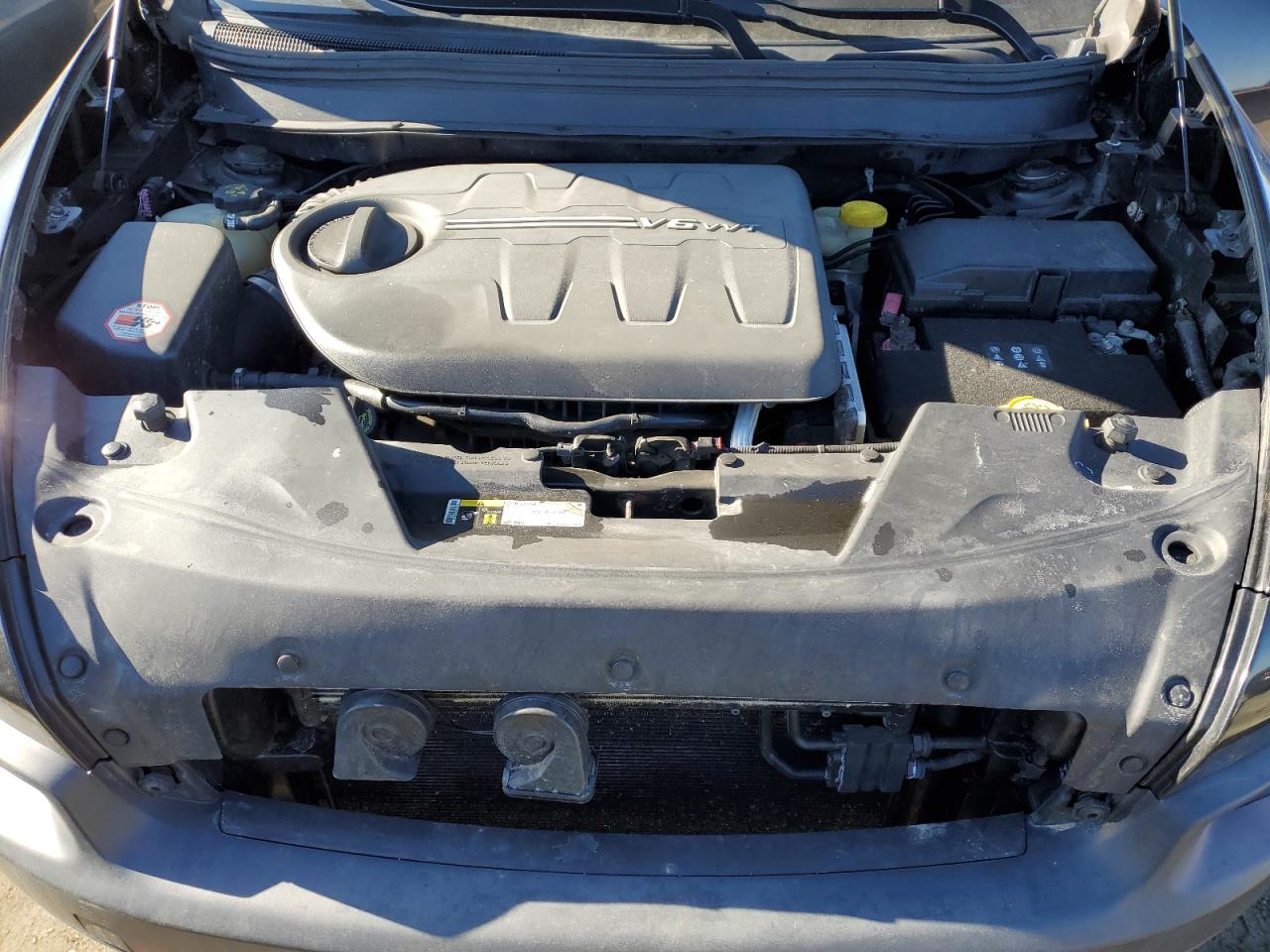 2015 Jeep Cherokee - Image 12