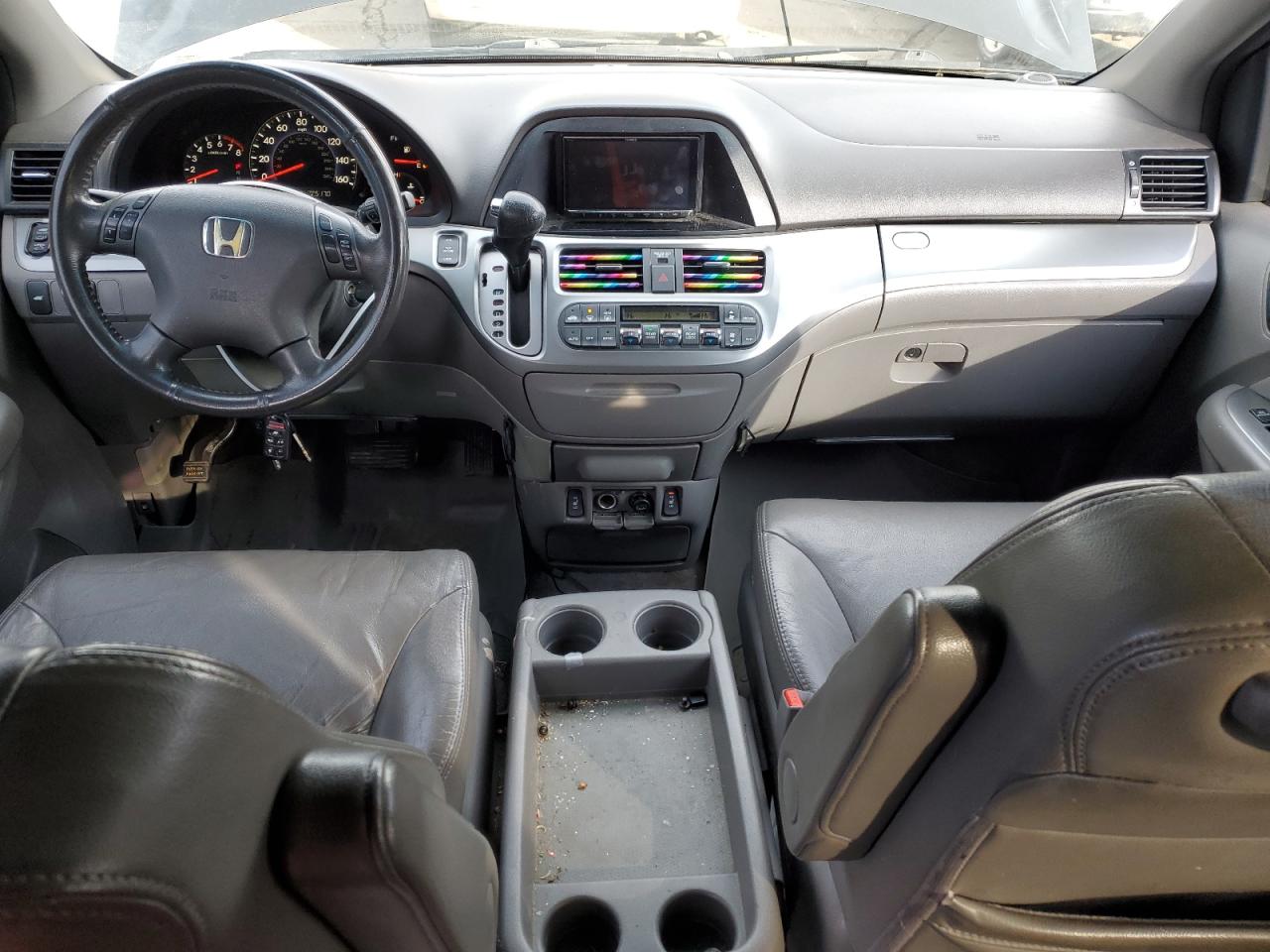 2010 Honda Odyssey - Image 8